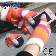 NMSAFETY smart iPhone iPad touch screen glove in winter
